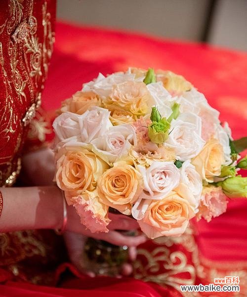 抢到婚礼手捧花寓意着什么?