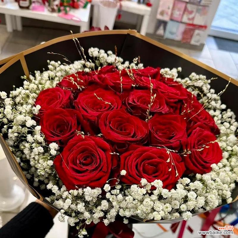 红色腊梅和玫瑰花组合的含义是什么？