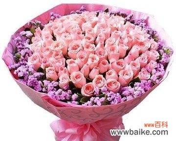 解读粉玫瑰的象征与寓意 送女孩子粉玫瑰的含义