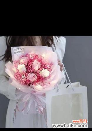 七夕节送捧花有何寓意?牵手捧花在七夕的意义是什么?