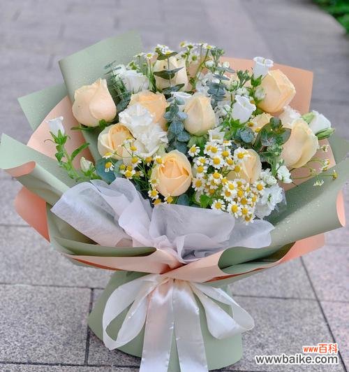 香槟色玫瑰花的寓意是什么？适合什么场合赠送？