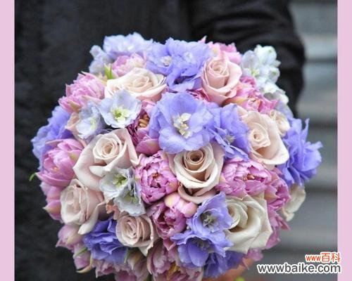 新娘手捧香皂花的寓意是什么？香皂花在婚礼中的特殊含义？