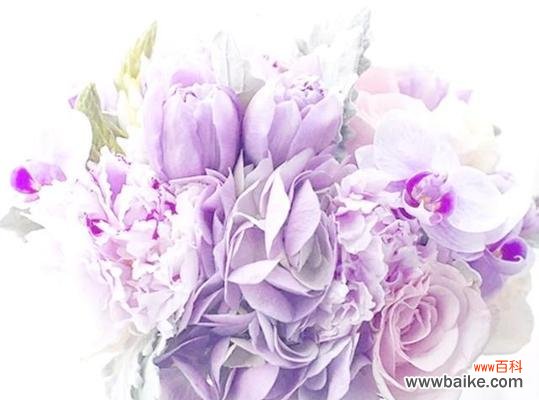 手捧花推来推去的寓意是什么？