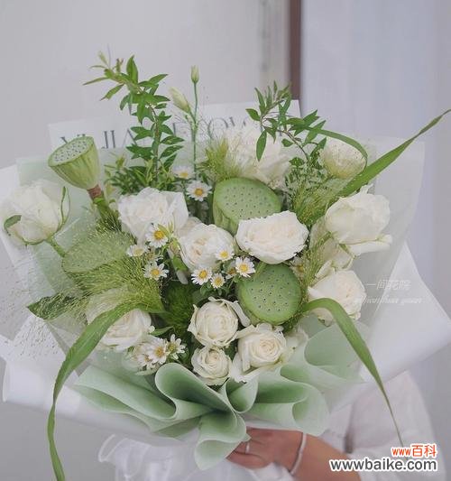 手捧花氢气球代表什么?氢气球花束的寓意是什么?