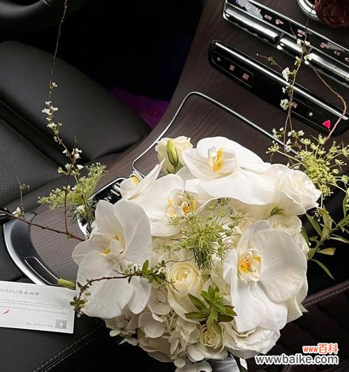 带面纱的手捧花寓意象征什么?