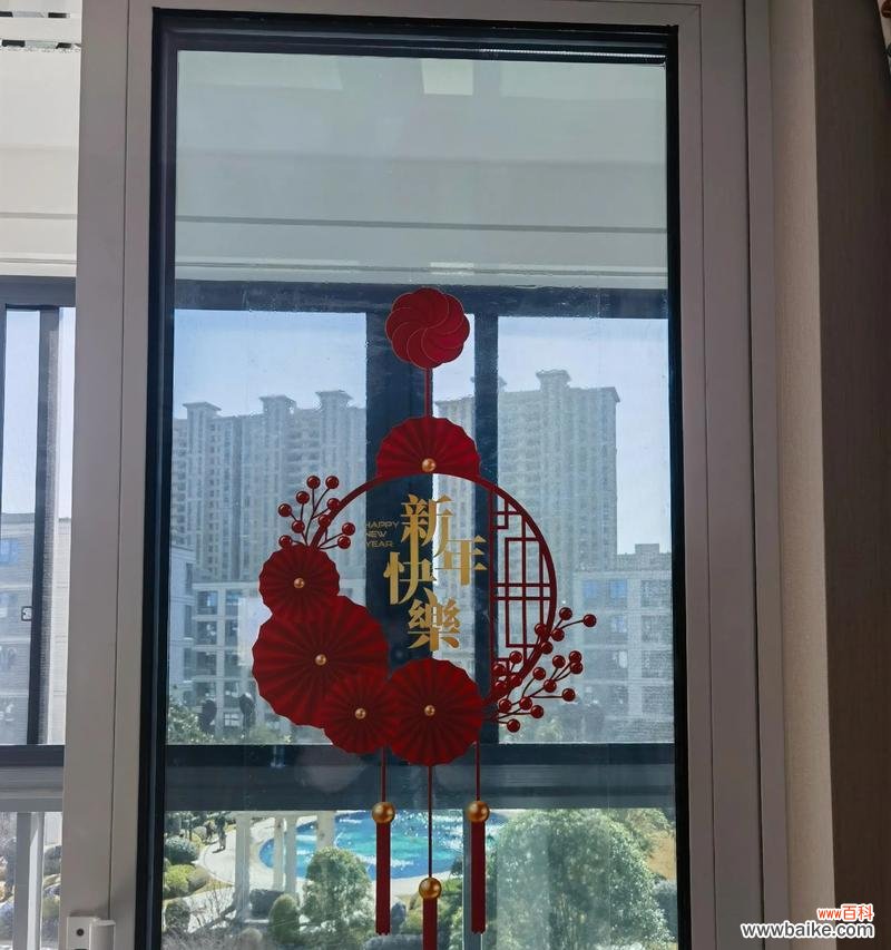 春节修剪玫瑰花有何寓意？它的象征意义是什么？