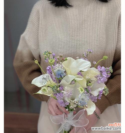 紫罗兰花手捧花的寓意是什么?