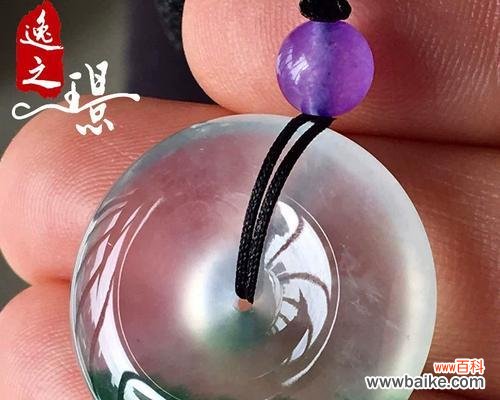 平安扣雕刻花有何特别寓意？