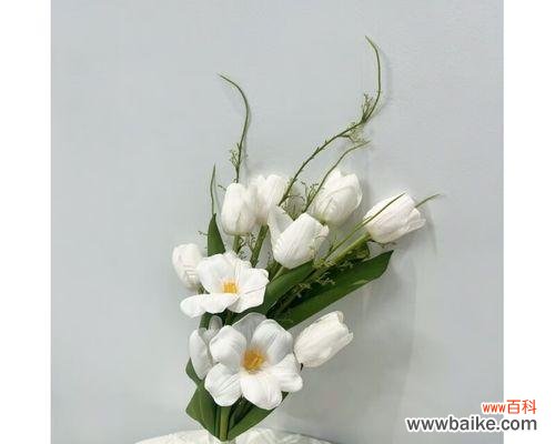 结婚时手捧花的含义是什么?如何选择合适的花?