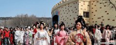 花朝节存在的意义是什么？它在中国文化中扮演什么角色？