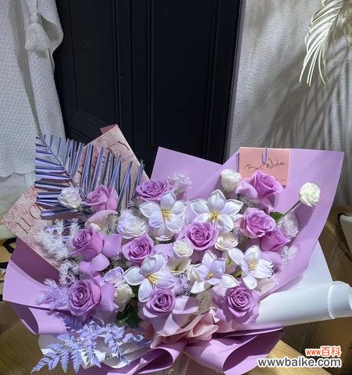 淡紫色玫瑰花代表什么?淡紫色玫瑰的花语是什么?