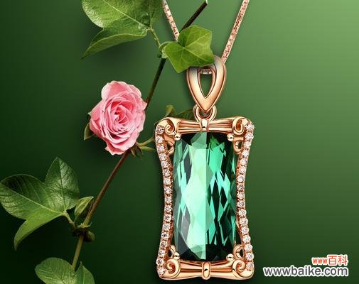 绿色四叶花项链的寓意是什么？