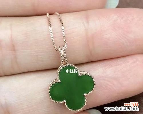 绿色四叶花项链的寓意是什么？