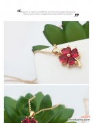 绿色四叶花项链的寓意是什么？