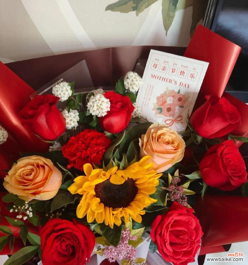 送妈妈大玫瑰花有什么寓意？如何选择合适的玫瑰花作为礼物？