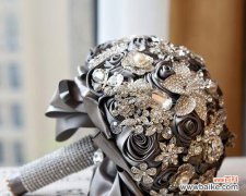 新娘手捧花加钻石有何特殊寓意？