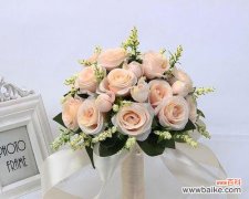 手捧花中几朵玫瑰代表什么意义？