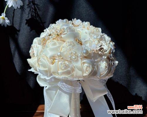 结婚时抛手捧花代表什么？