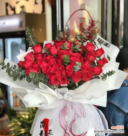 52朵花在情人节代表什么意义？为何选择52朵花作为礼物？