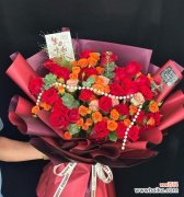 哪种花象征着幸福？