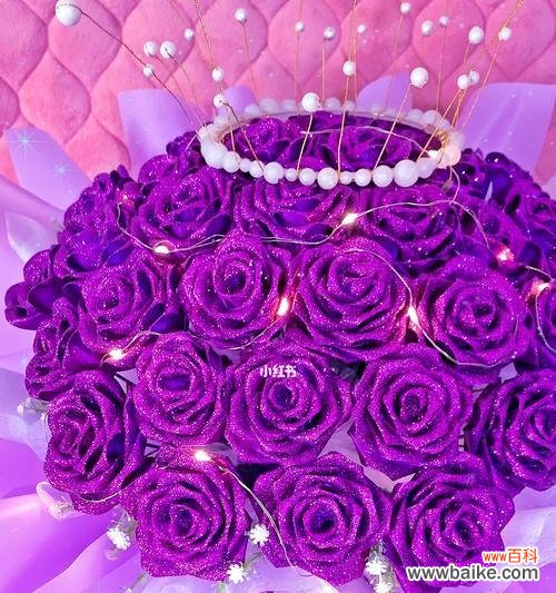 追求神秘与浪漫 紫色玫瑰花的象征意义