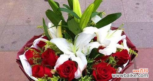 花开时 送11朵玫瑰的深意