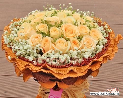 探究香槟玫瑰花在不同文化中的象征 香槟玫瑰花的象征意义