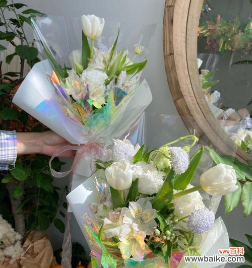 百合花的花语和意义 以百合花为主题的花语——祝福平安喜乐