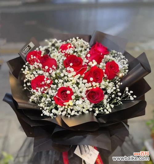 深入解读11朵红玫瑰所代表的情感和寓意 11朵红玫瑰的象征意义