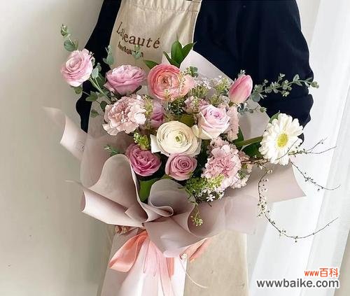 母亲节花语的深刻寓意和选择指南 用花朵表达对母亲节的祝福