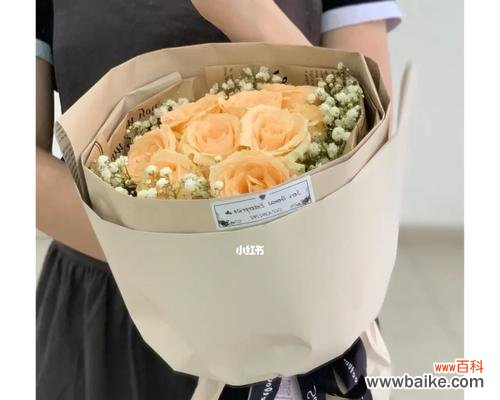 探寻香槟玫瑰所传递的情感和意义 香槟玫瑰花语的深意