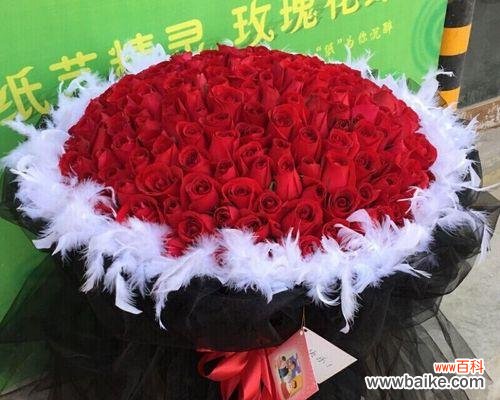 唯爱为纹身 九十九朵玫瑰