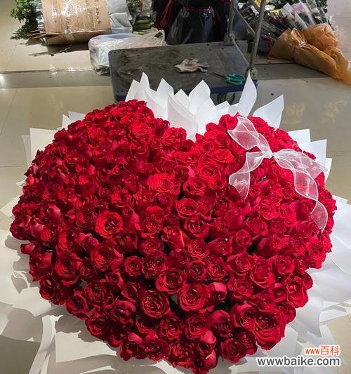 用玫瑰花朵数传达情感和意义 玫瑰花朵数的象征意义