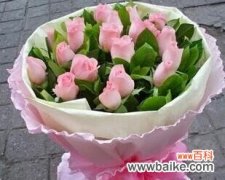 传递爱情与祝福的绝佳选择 玫瑰花19朵的深刻意义