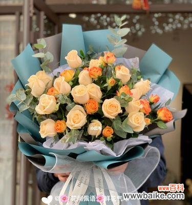 透露出温馨与浪漫 香槟色玫瑰的深意