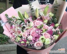 四种花朵所传递的不同情感和意义 花语之美——百合、康乃馨、情人草、玫瑰的寓意