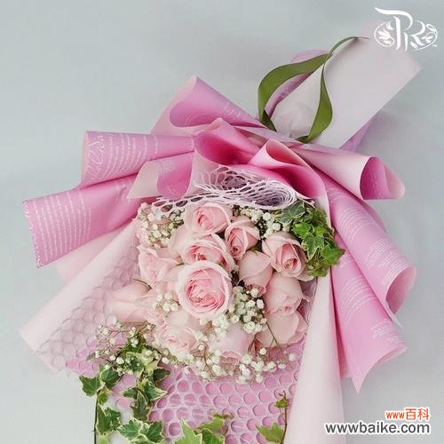 爱的绽放与温柔 11朵粉色玫瑰的花语