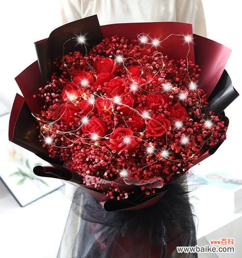 用七朵玫瑰传递你的情感和愿望 七朵玫瑰