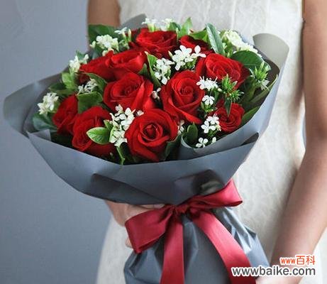 玫瑰花象征爱情、友情与思念 浪漫的意象——19朵玫瑰花的含义